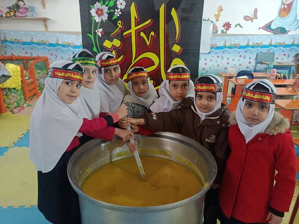 دبستان و کودکستان غیر دولتی یکی یدونه